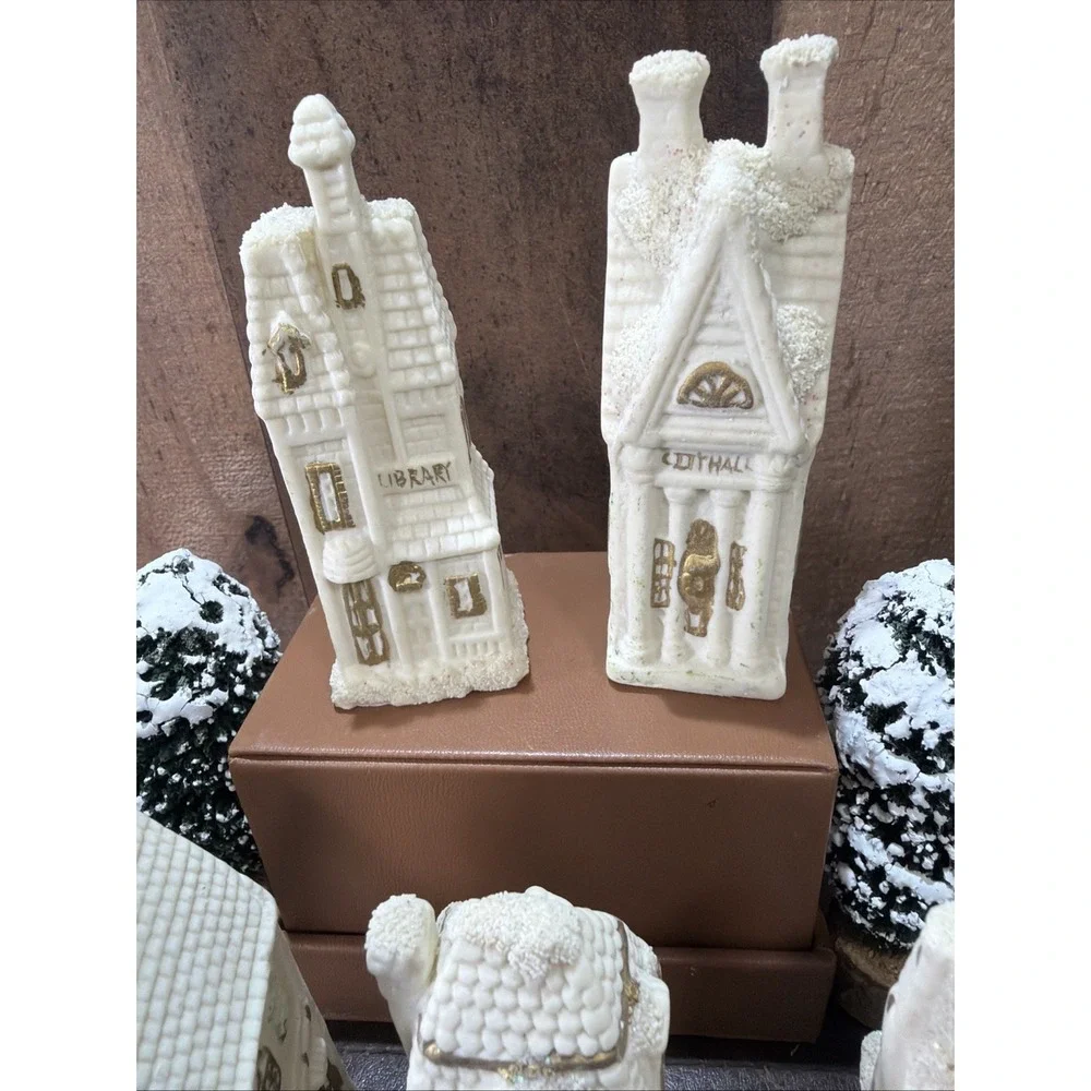 Miniature Ceramic White Gold Trim Village Houses Glitters Lot of 5 Vintage Trees